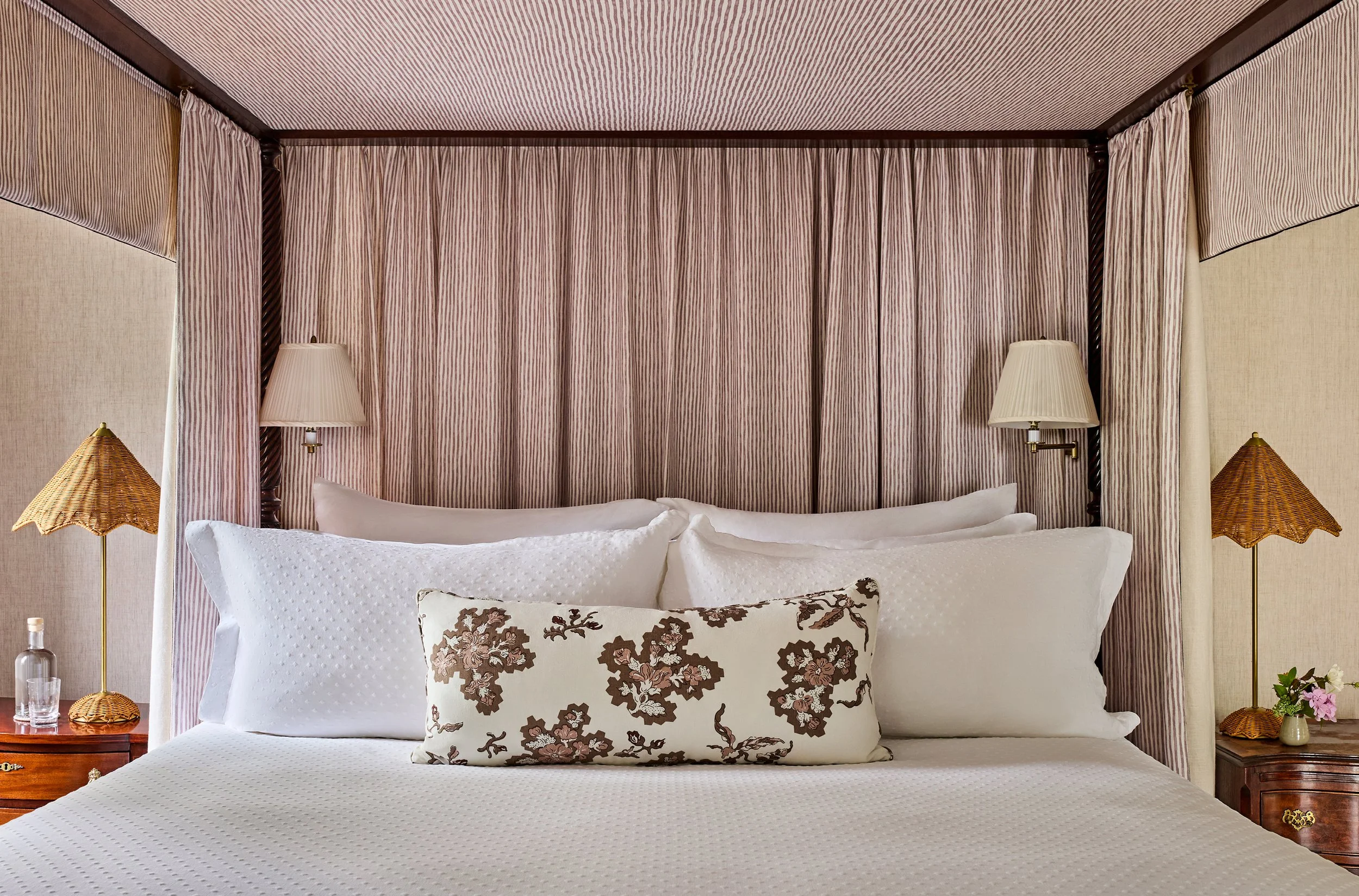 NoeDeWitt_Auberge_MayflowerInn_2025_Web_Layout20.jpg