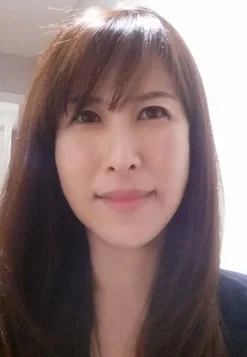 Cindy Real-time Captionist Has worked in court, business, and school settings