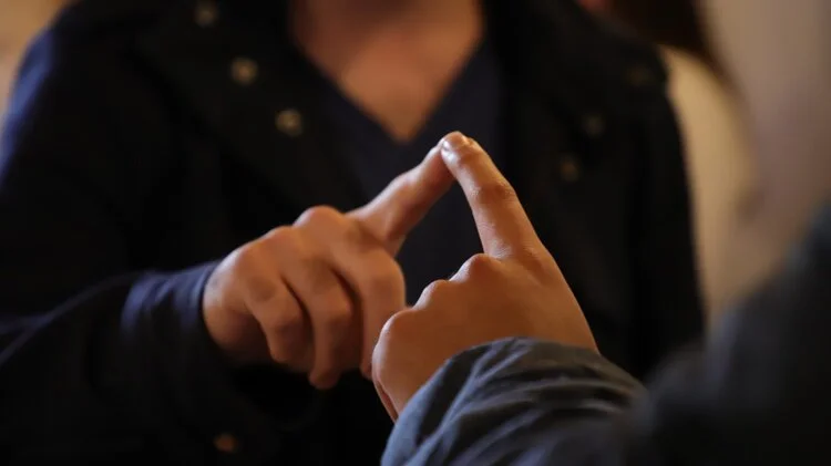 finger+touch+1.jpeg