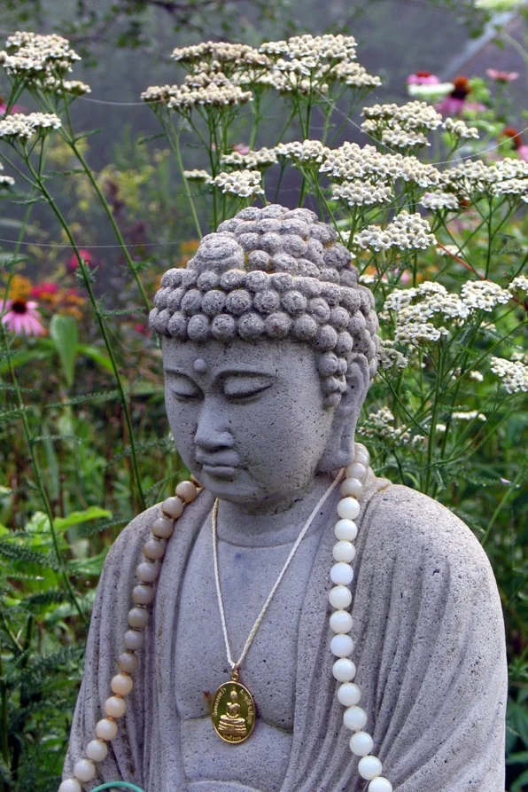 Leadership on the Bodhisattva Path