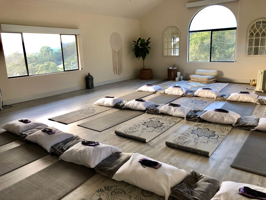 San Rafael | 7 Bed 3 Bath Luxury Treehouse Retreat