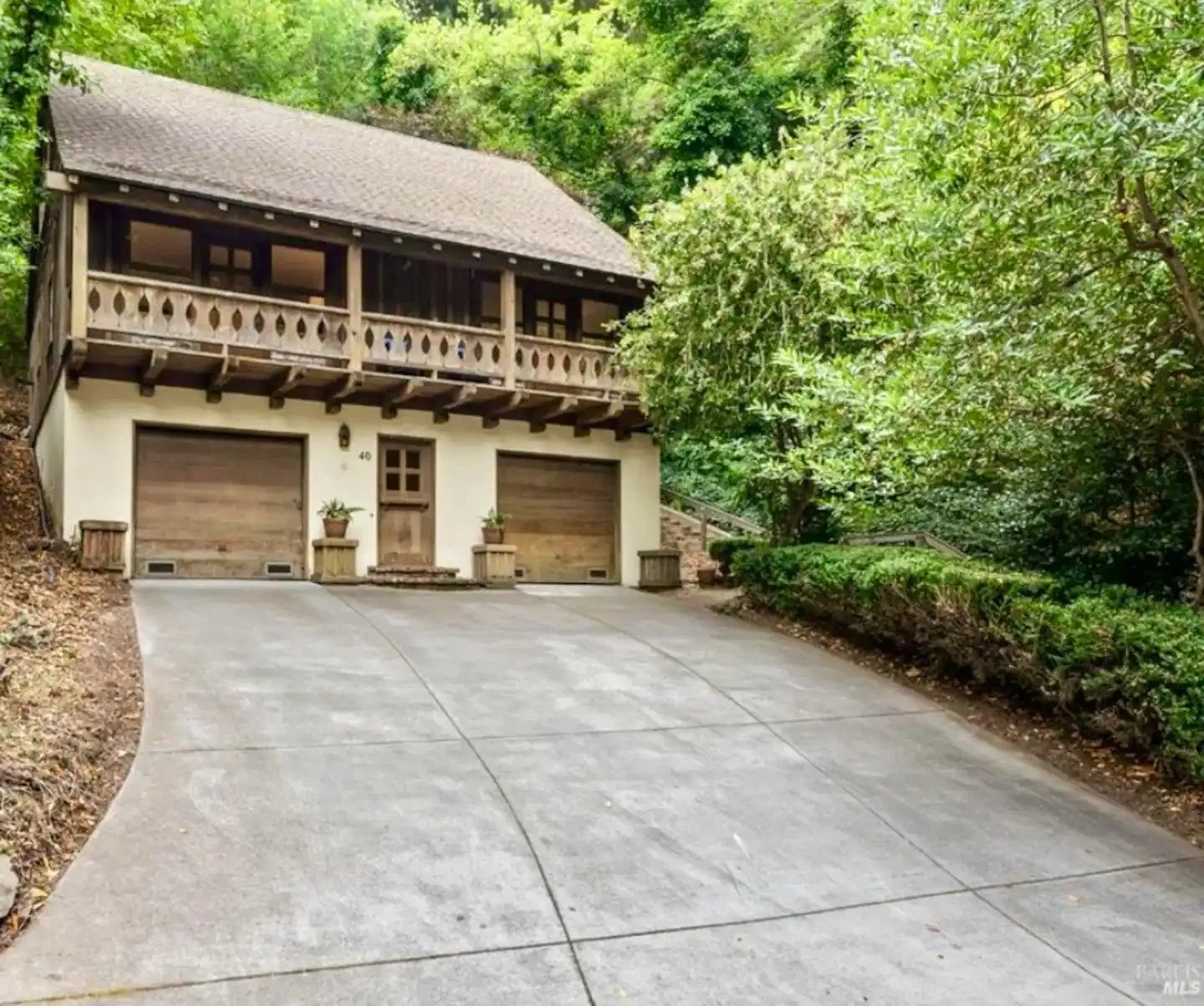 Mill Valley | 3 Bed 2 Bath Historic Redwoods Home