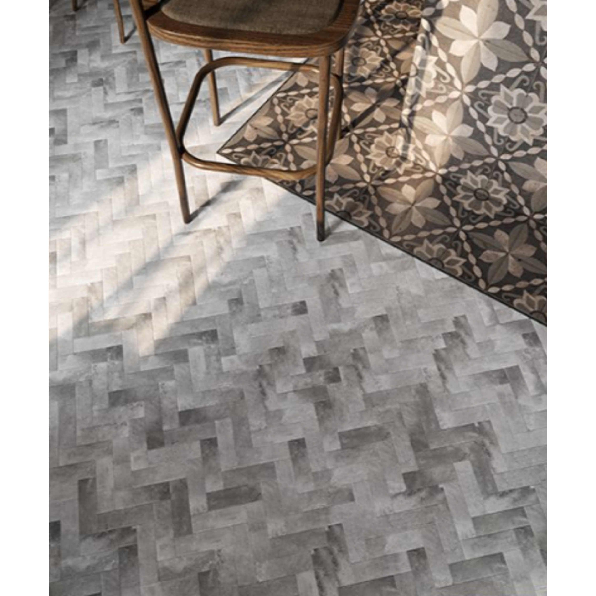 Dakota_Tiles_Toledo_Berlin_silver.png