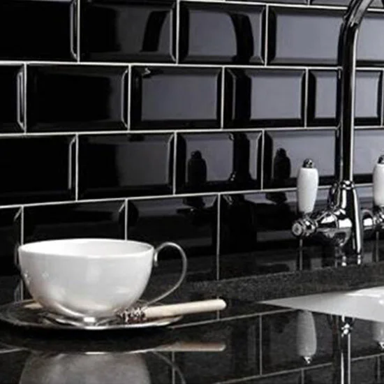 Dakota-Tiles-Bevel-Black-Wall-1.jpg
