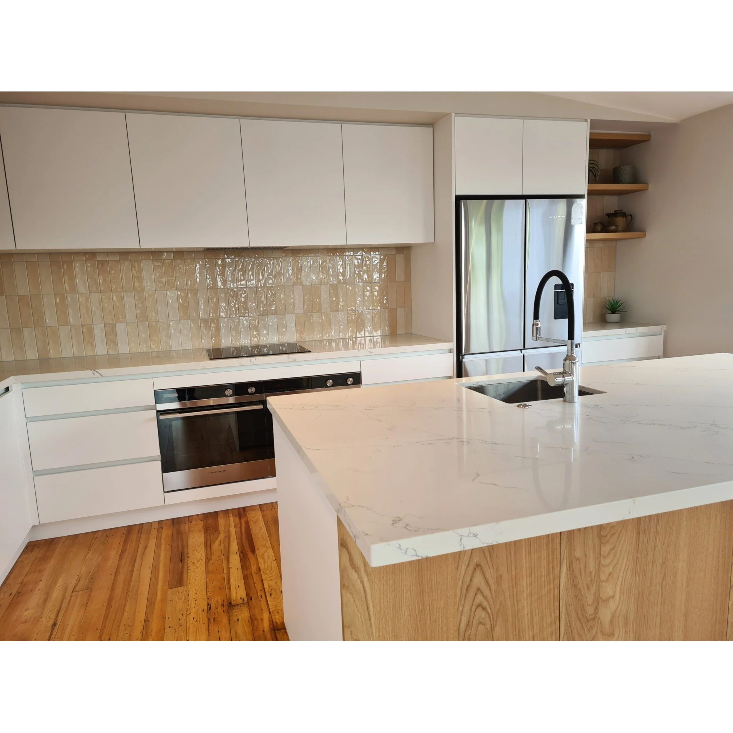 Dakota_Tiles_Maple_Cinnamon_65x200.jpg