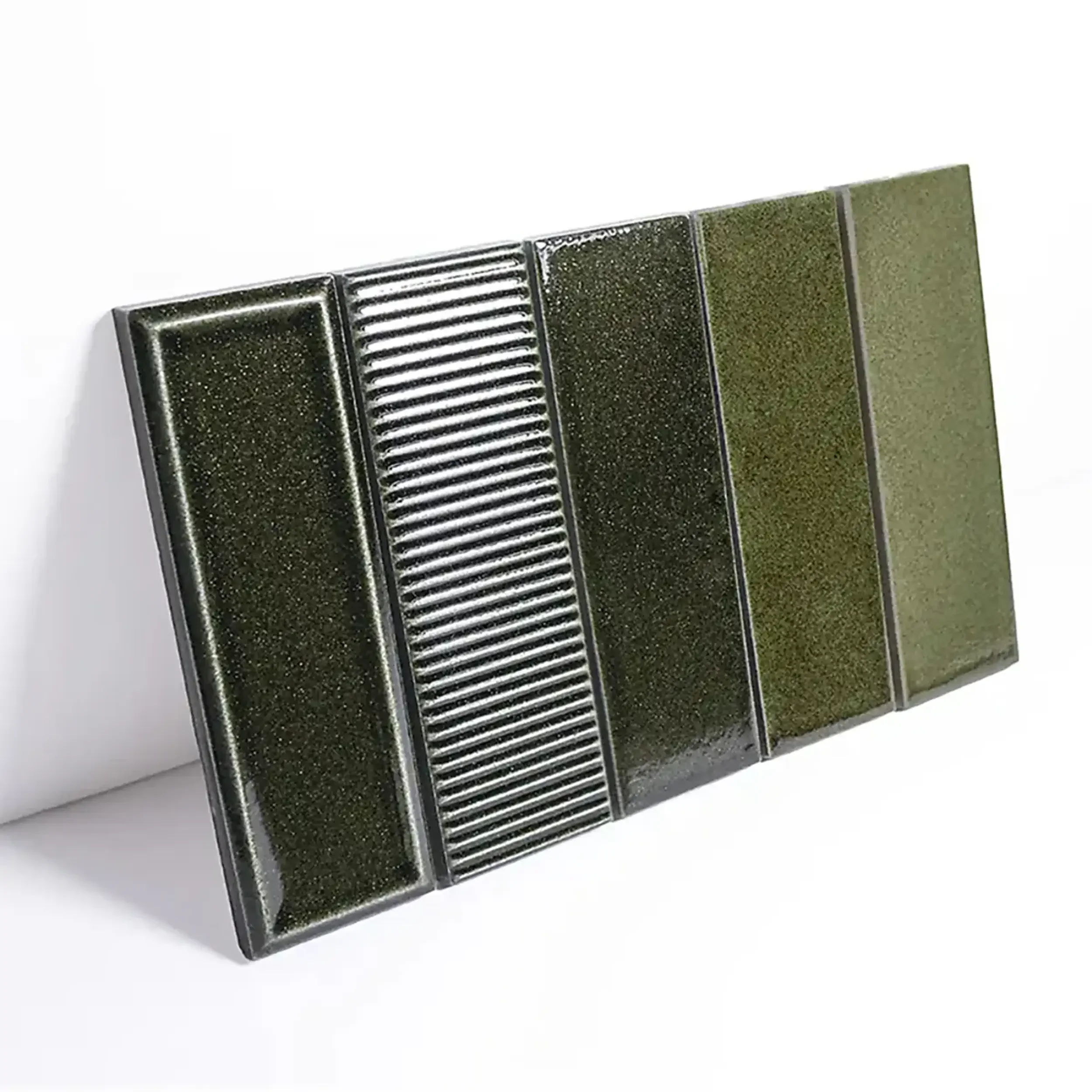 Chicago Emerald Bevel 50x150.webp