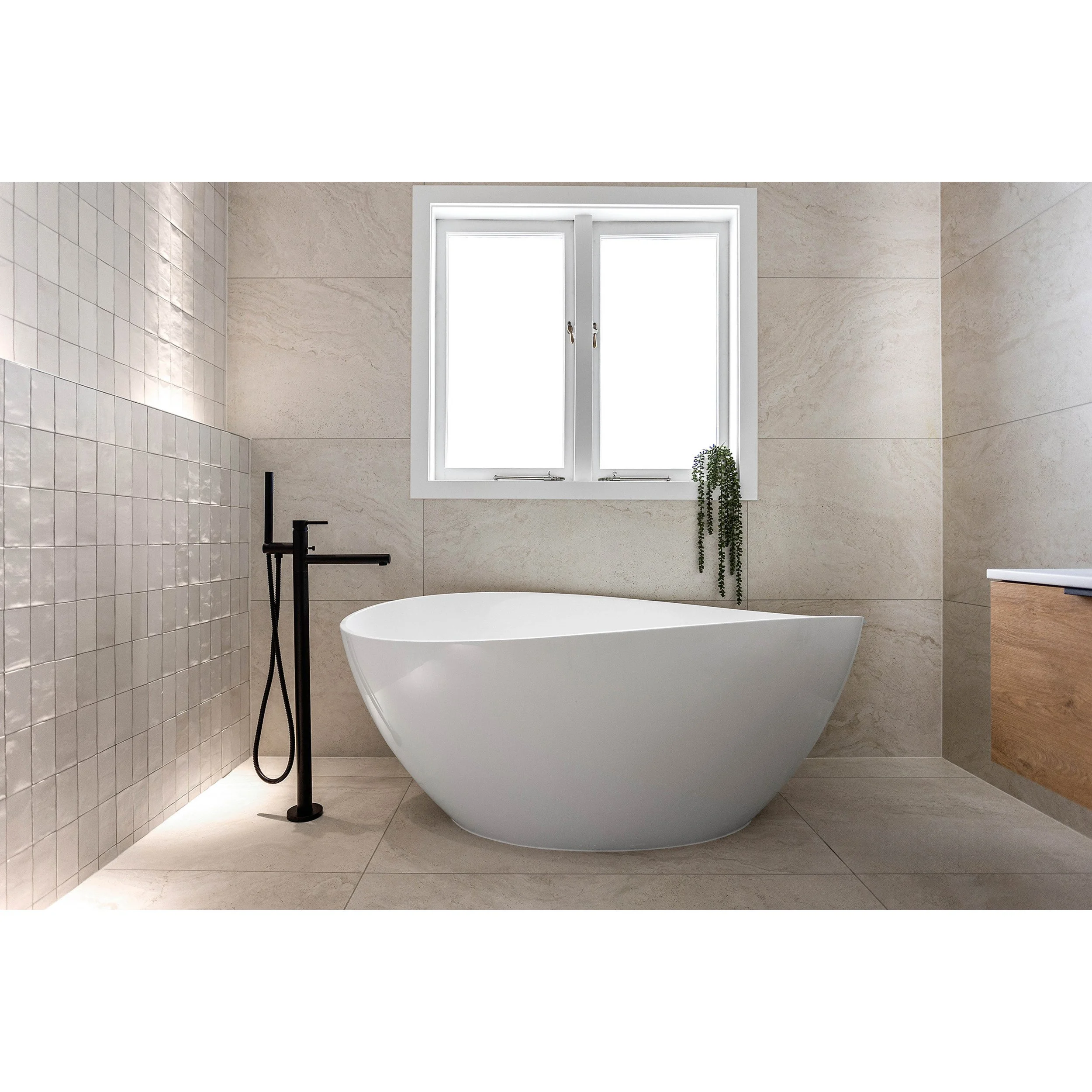Clutha Urban White 600x1200.jpg (Copy)