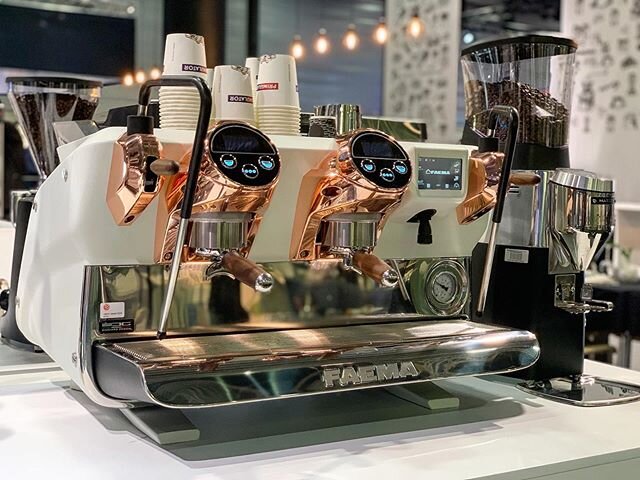 #faema #espressomachine #coffee #espresso #primulator #smakmessen