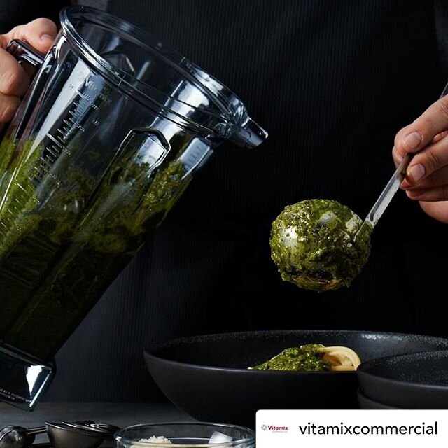 #vitamix #pesto #primulator

Posted @withregram &bull; @vitamixcommercial Did you know you could make luscious #pesto in your #VP3? The perfect topping to any pasta. 🍝
#vitamixcommercial #chefslife #chefs #chefsofinstagram #food #foodgram #vitamix