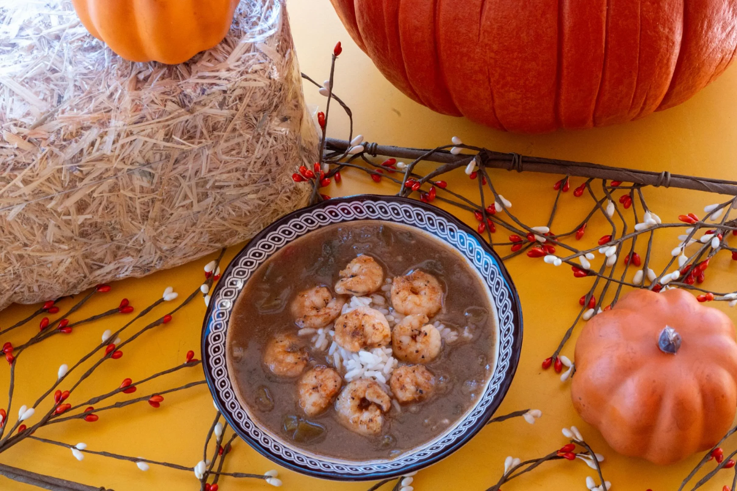 Time to get cozy! Warm up with a bowl of gumbo and enjoy the cooler weather
#poboy#poboyexpress #foryou#fallow#contentcreator #bestpoboys