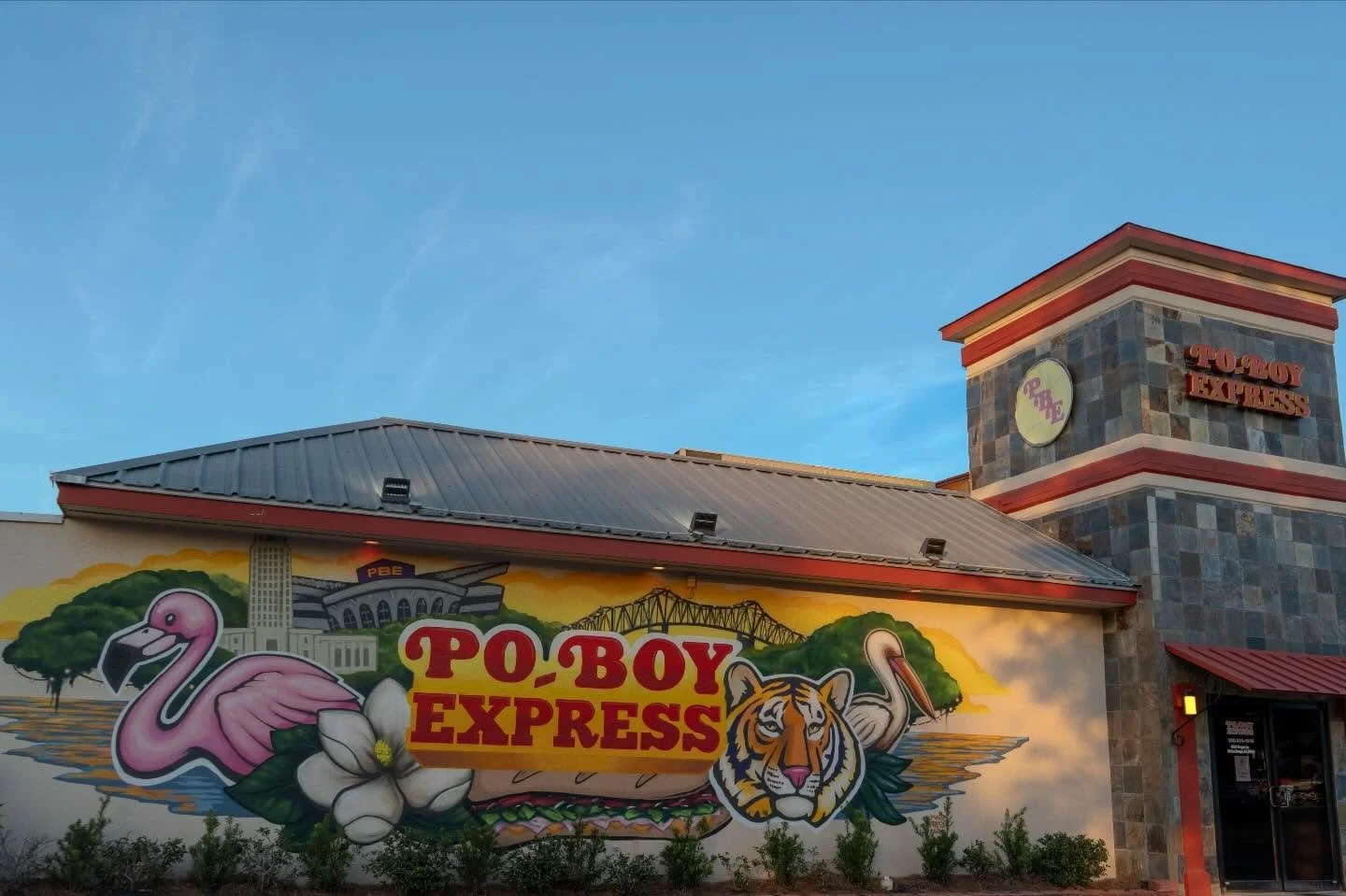 It&rsquo;s finally here! 😌 Final product 
#mural #poboyexpress #poboy #batonrouge #225