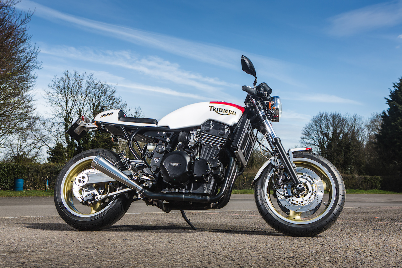 Hedendaags CRK Triumph Cafe Racer — Cafe Racer Kits and Custom Bike FU-46