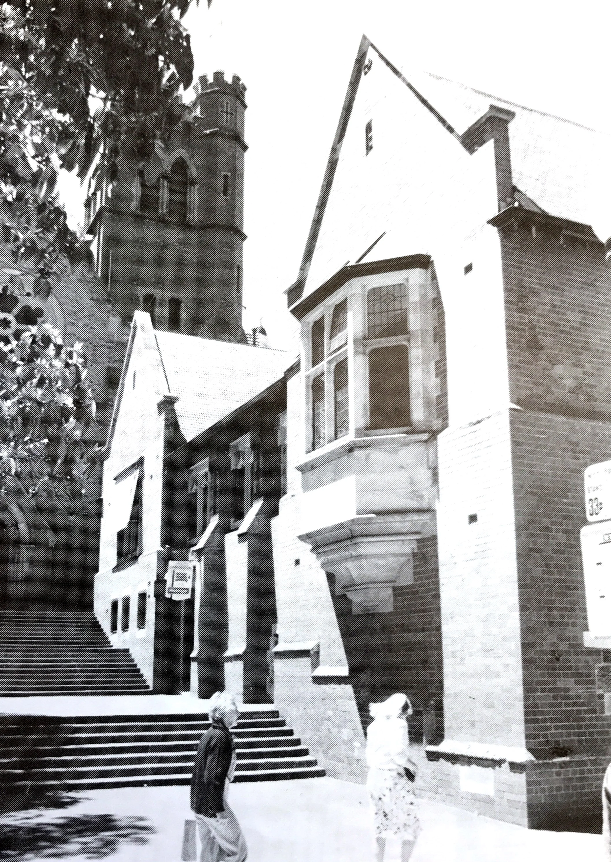 Burt Memorial Hall