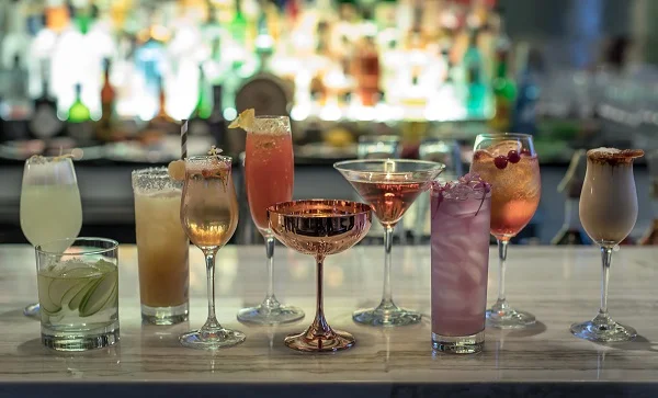 vanderbilt mixology.jpg