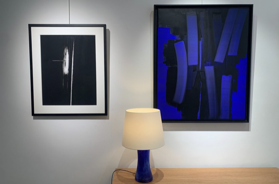 Interior view of the Sarto Gallery during the Paris 7 Musée d'Orsay group exhibition