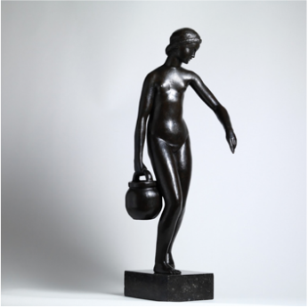 Vue d'une sculpture de Joseph Bernard exposé à la Galerie Sarto Paris 7 à côté du Musée d'Orsay