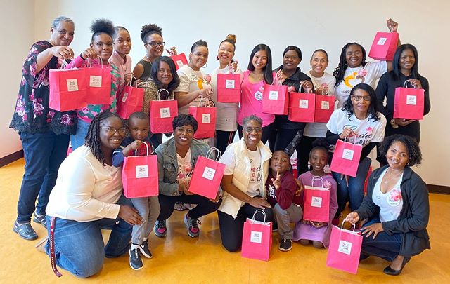 100 Goodie Girl Bags packed!! PACKING SOCIAL 💞🛍
Special thanks to Single Parent Achievers  for hosting a Packing Social to support breast cancer awareness month.  We had a dynamic speaker &amp; breast cancer survivor Ashley Conway.  This amazing gr