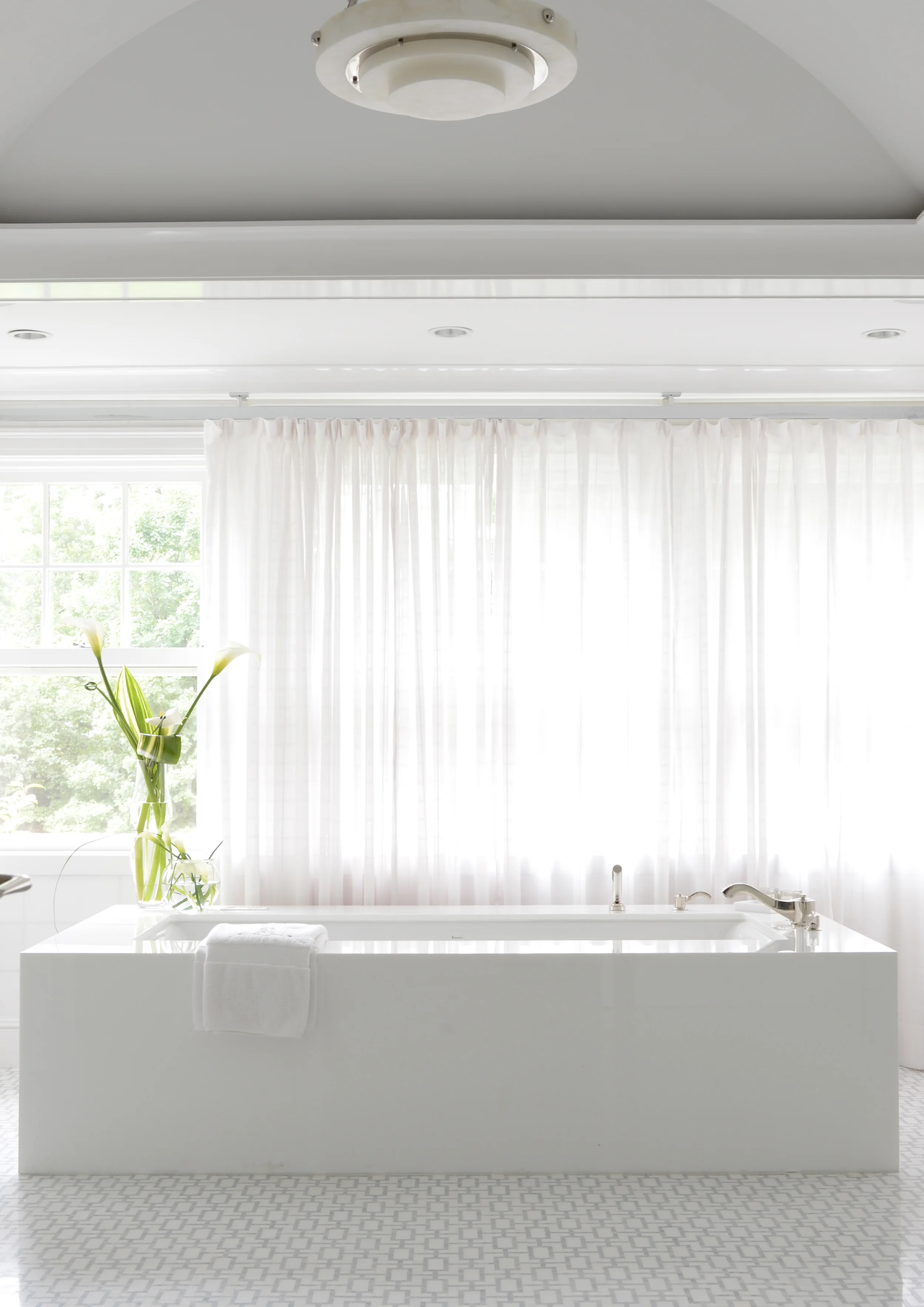 master bath view1943.jpg