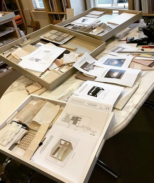 When you decide that work is more important than skiing. #worktilyoudrop #messydesk #clientsmoreimportant #workingweekend #lovemyjob