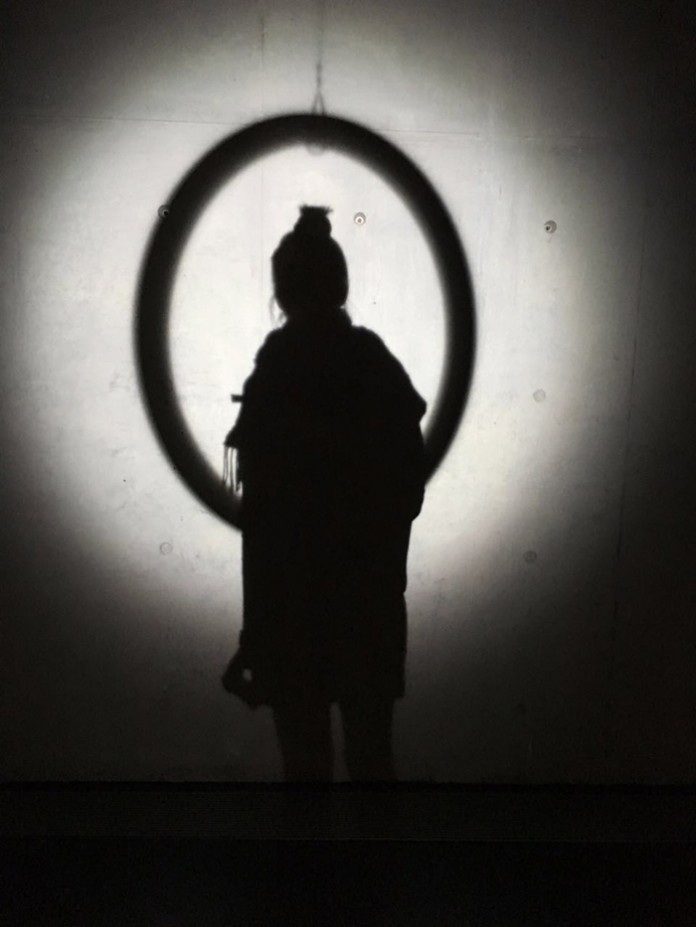 “ Round Rainbow, ” “ Nothingness is Not Nothing at All ”, Long Museum, Shanghai, 2016. Foto af Maria Grzywacz.