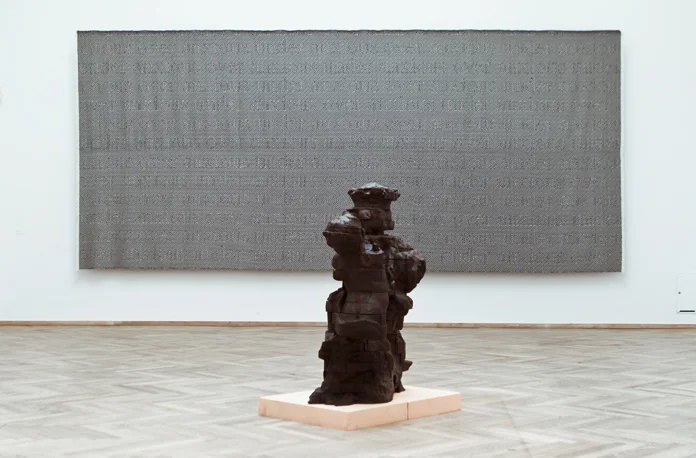 Mette Clausen “Selfmachine (pattern in resistance)”, og Frederik Tydén “Palma”.