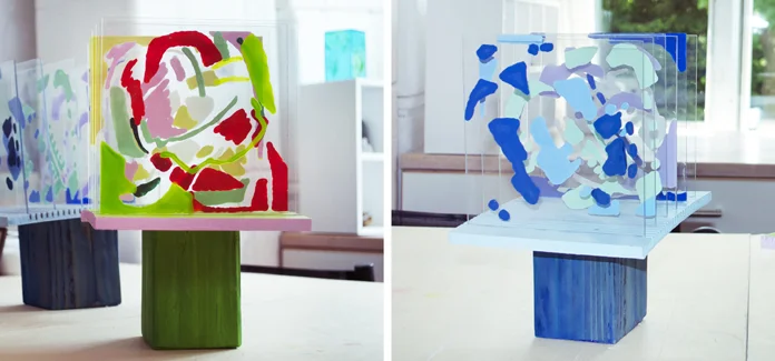 Hannes skulpturer “Kalejdoskop ” i bemalet plexiglas og træ.