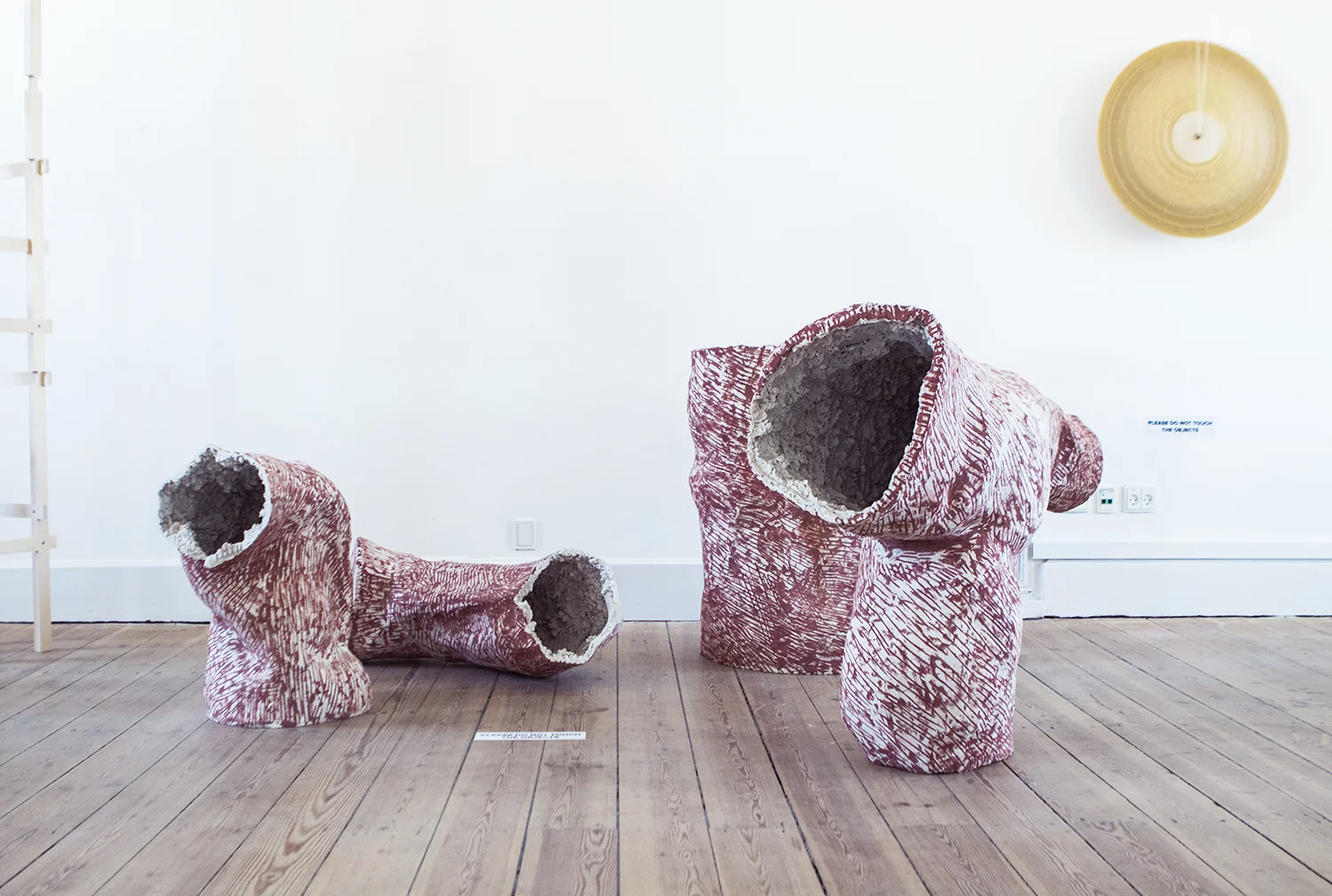 Carl Emil Jacobsen, Red Volumes | Foto af Rikke Luna & Matias © I DO ART Agency.
