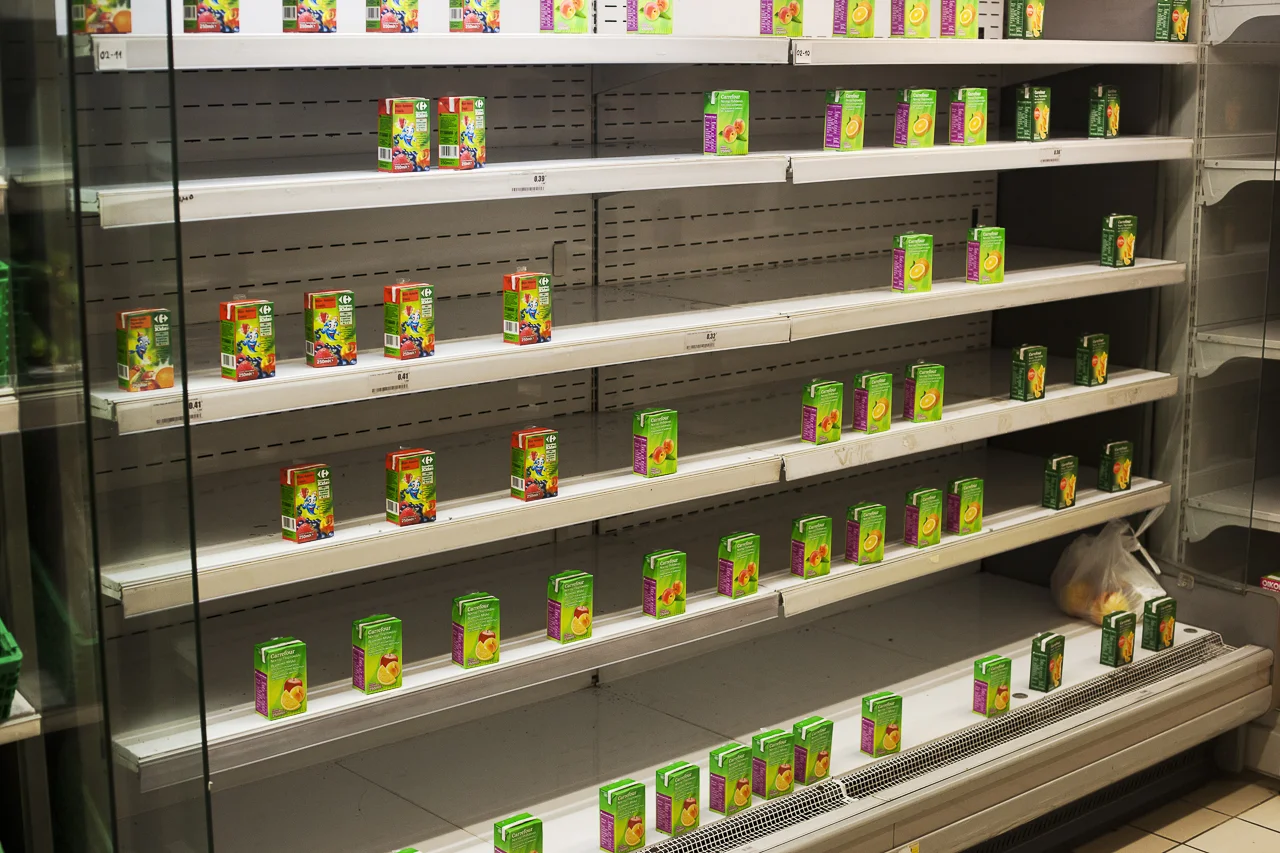 Carrefour , 2016.