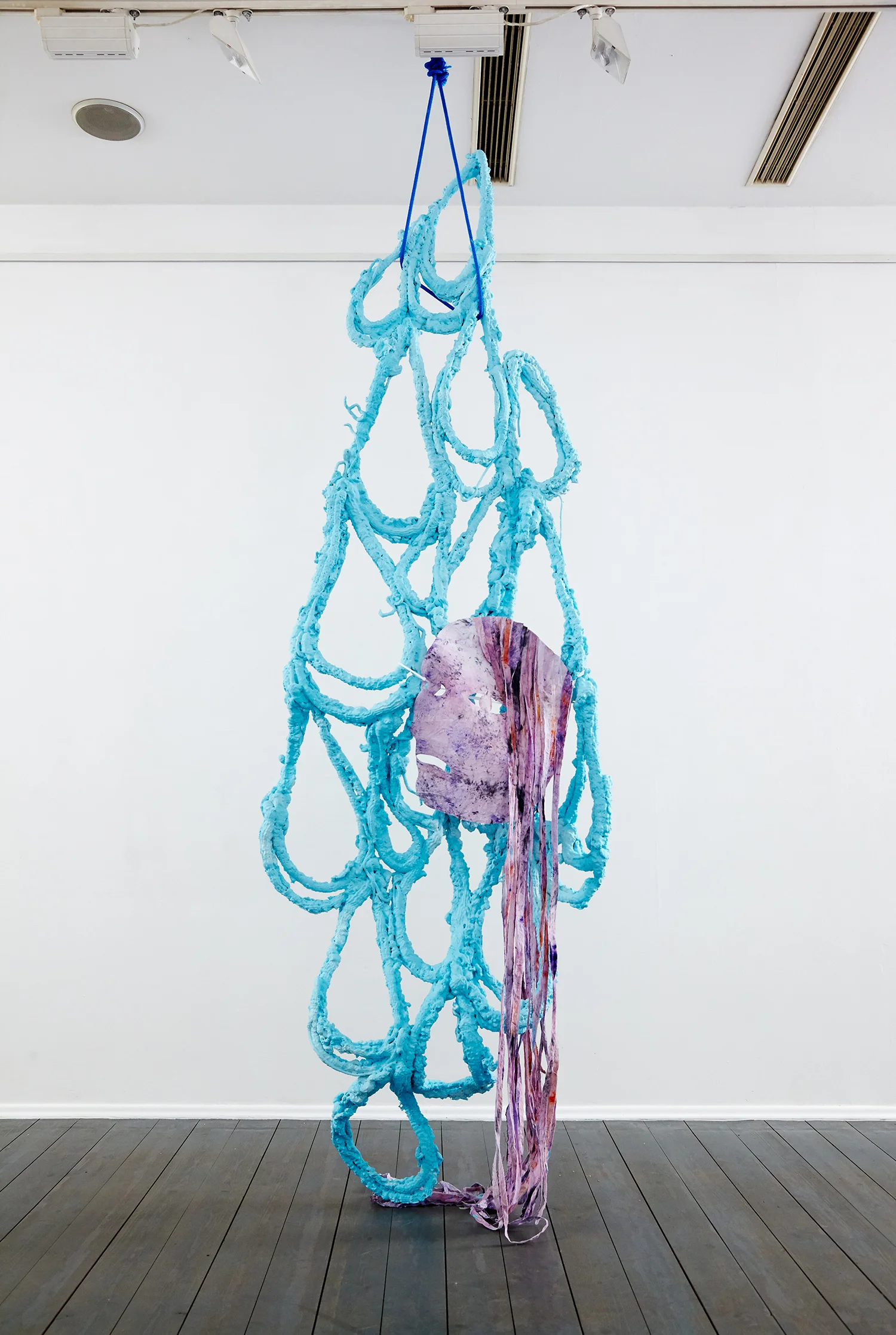 Trophy (The Saddest Profile Picture), 2016, expanding foam, textile dye, waterglass, rope. | Photo: Krisztián Zana.