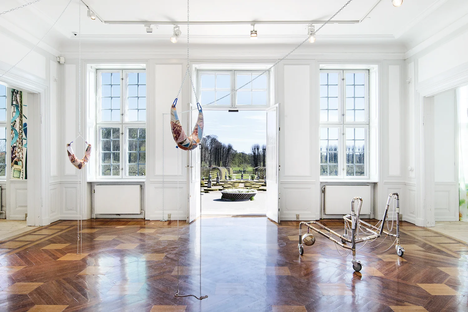 Maiken Bent, Løsøre på GL Holtegaard, 2017. Foto: I DO ART Agency.