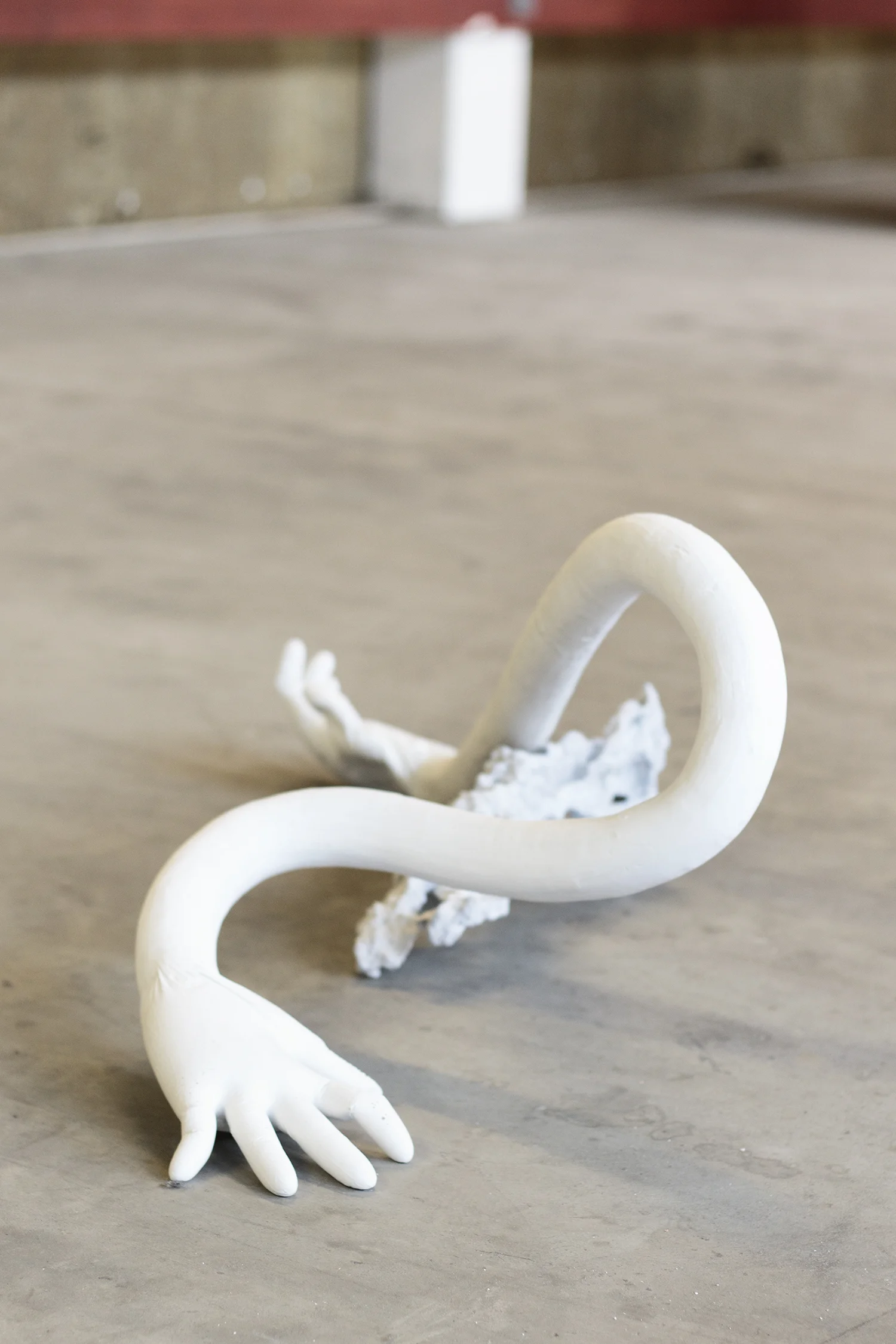Sif Itona Westerberg "Brilliant Future Bodies I-III", 2017 (Gips, jern og månesten) | Foto © I DO ART Agency.