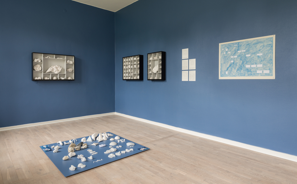 Helene Hellmich “Museum: Part 2 (Clouds)”, 2013 – 2017 (Paper, plaster, wax, wood, display cases, floor plate, paint). Courtesy the artist. Photo: Kurt Nielsen.