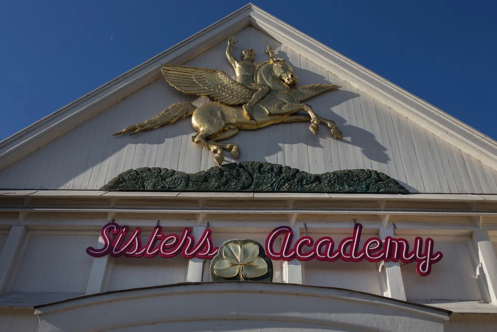 Sisters Academy - The Boarding School #6. Foto: I diana lindhardt.