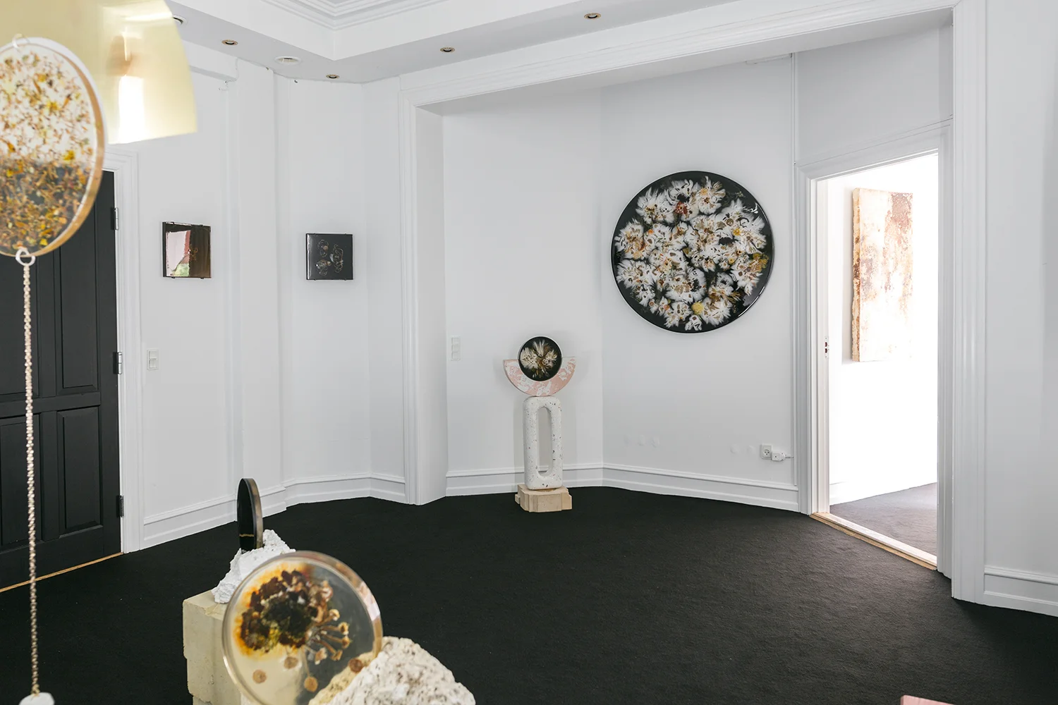 Studio ThinkingHand “Amongst Ruins“ (installation view).