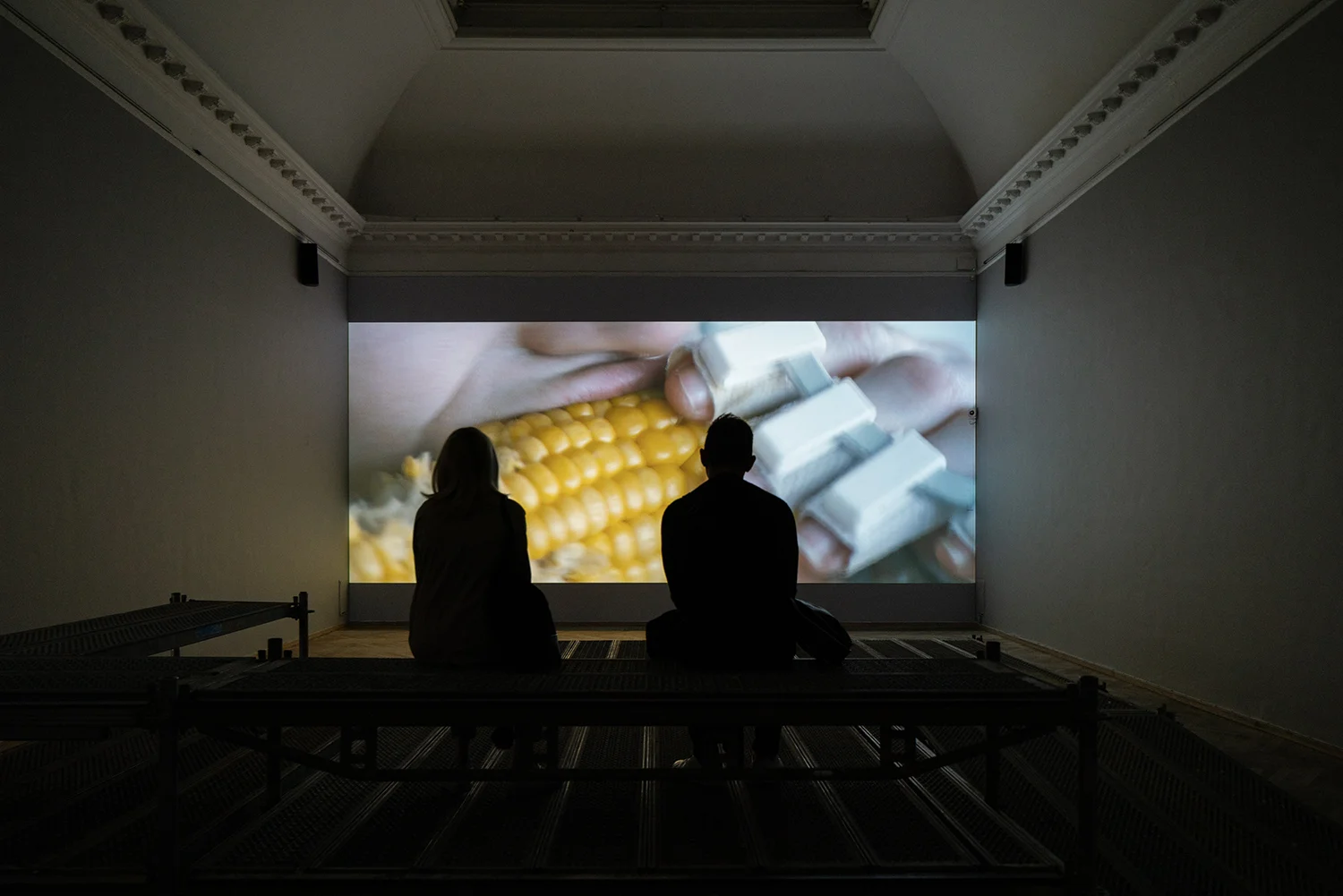 Jesper Just “Servitudes,” 2015. Foto: David Stjernholm.