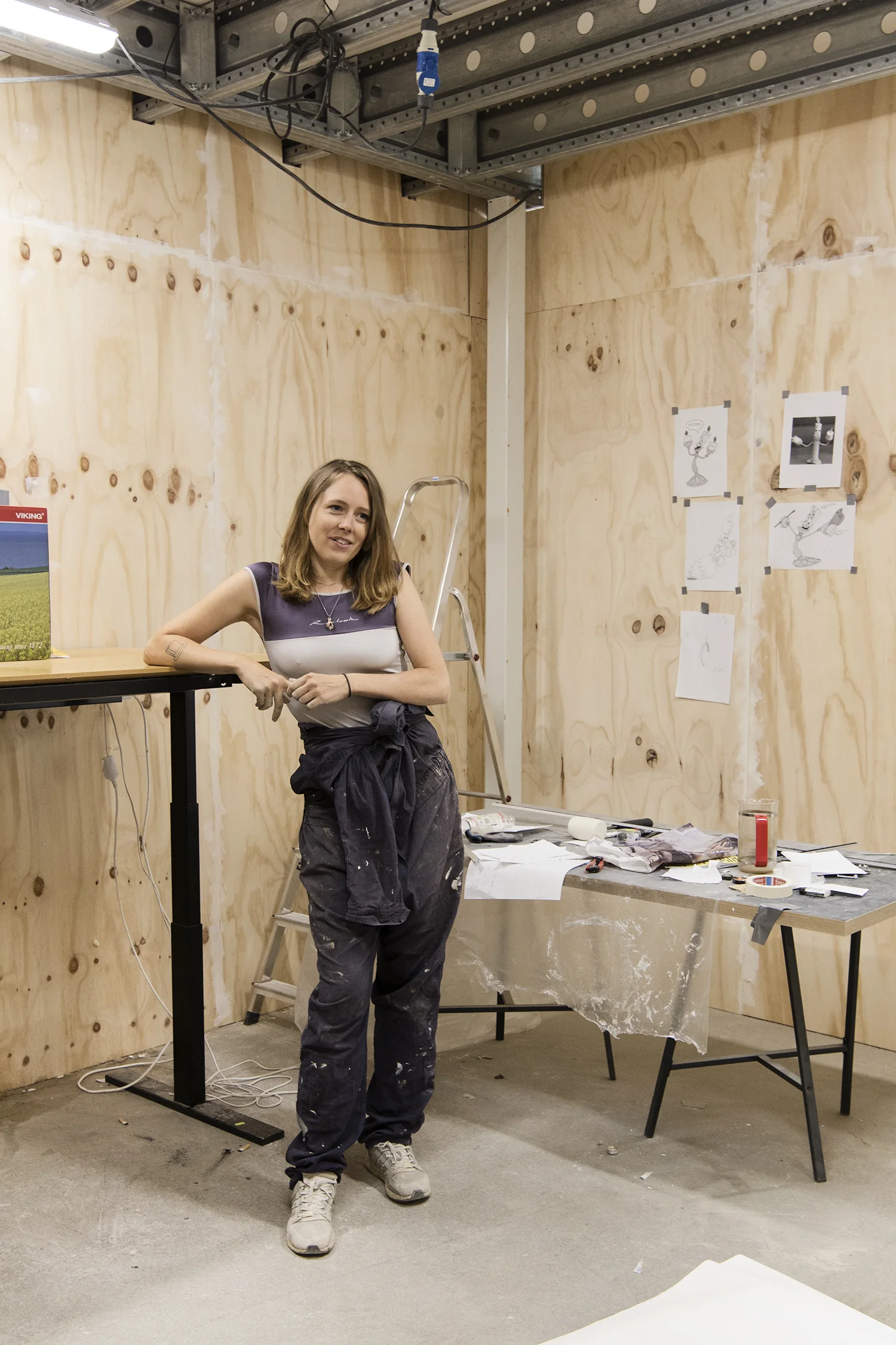 Kirke Hundevad Meng i sit atelier. Foto © I DO ART Agency.