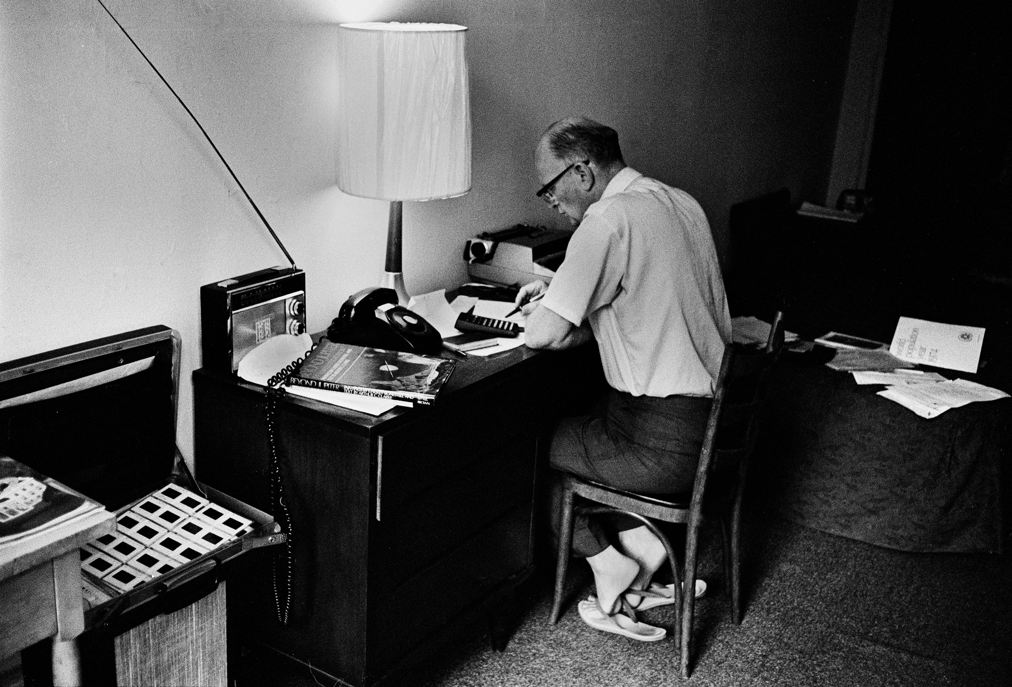   Arthur C Clarke &nbsp;at his desk 