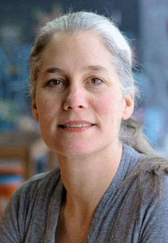 Lisa Degliantoni.png