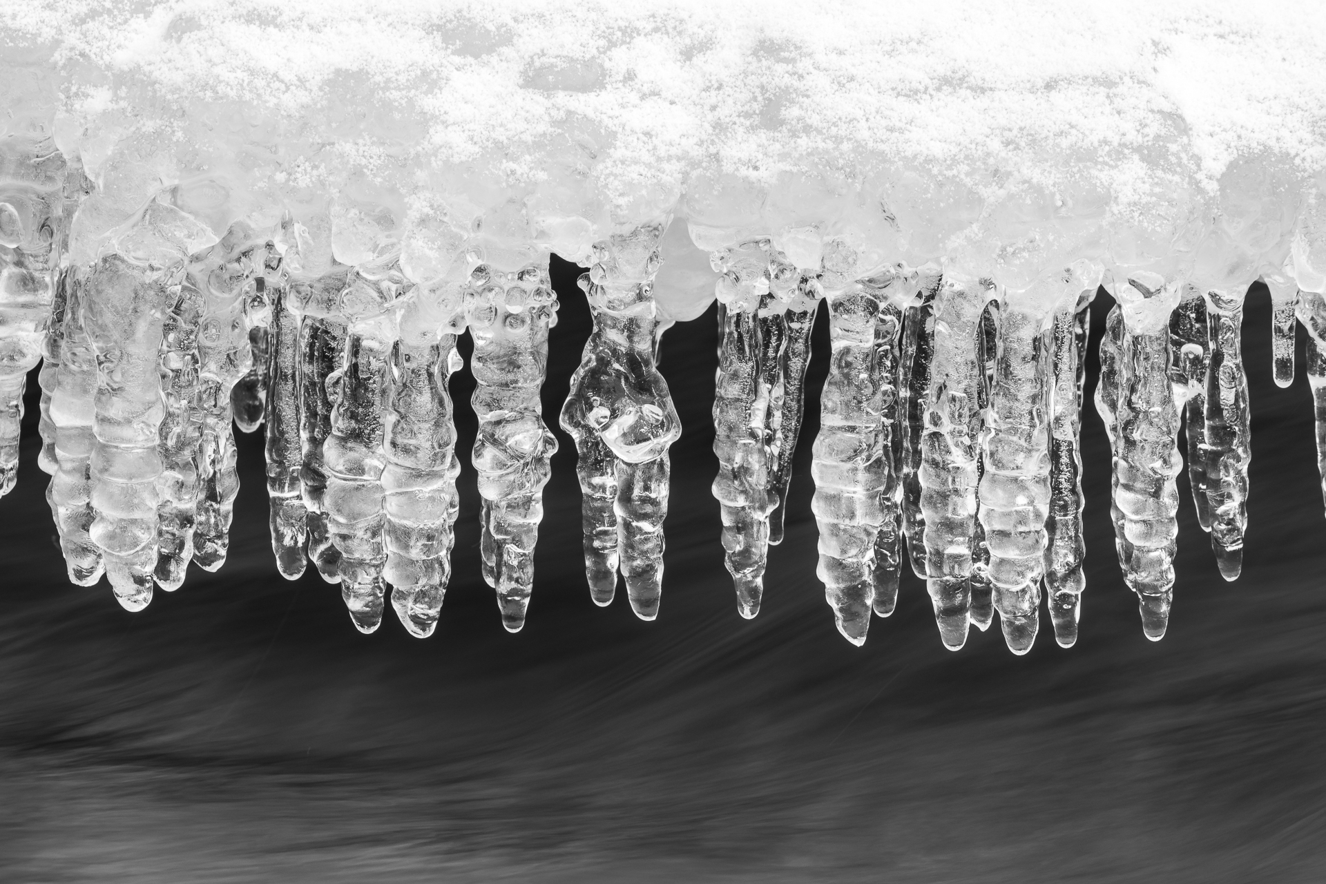 Icicles hanging over the Temperance River