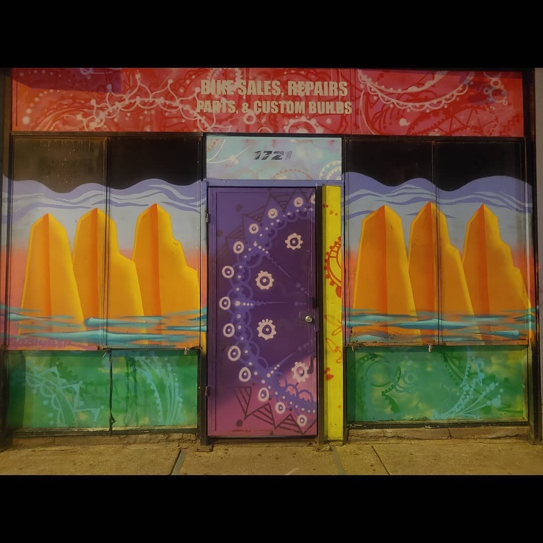 During the protests against police brutality many Pilsen businesses boarded up their windows. Several artists use the boards as canvasses, many of which did this for free. Some local paint stores donated paint. I apologize that I could not credit eve