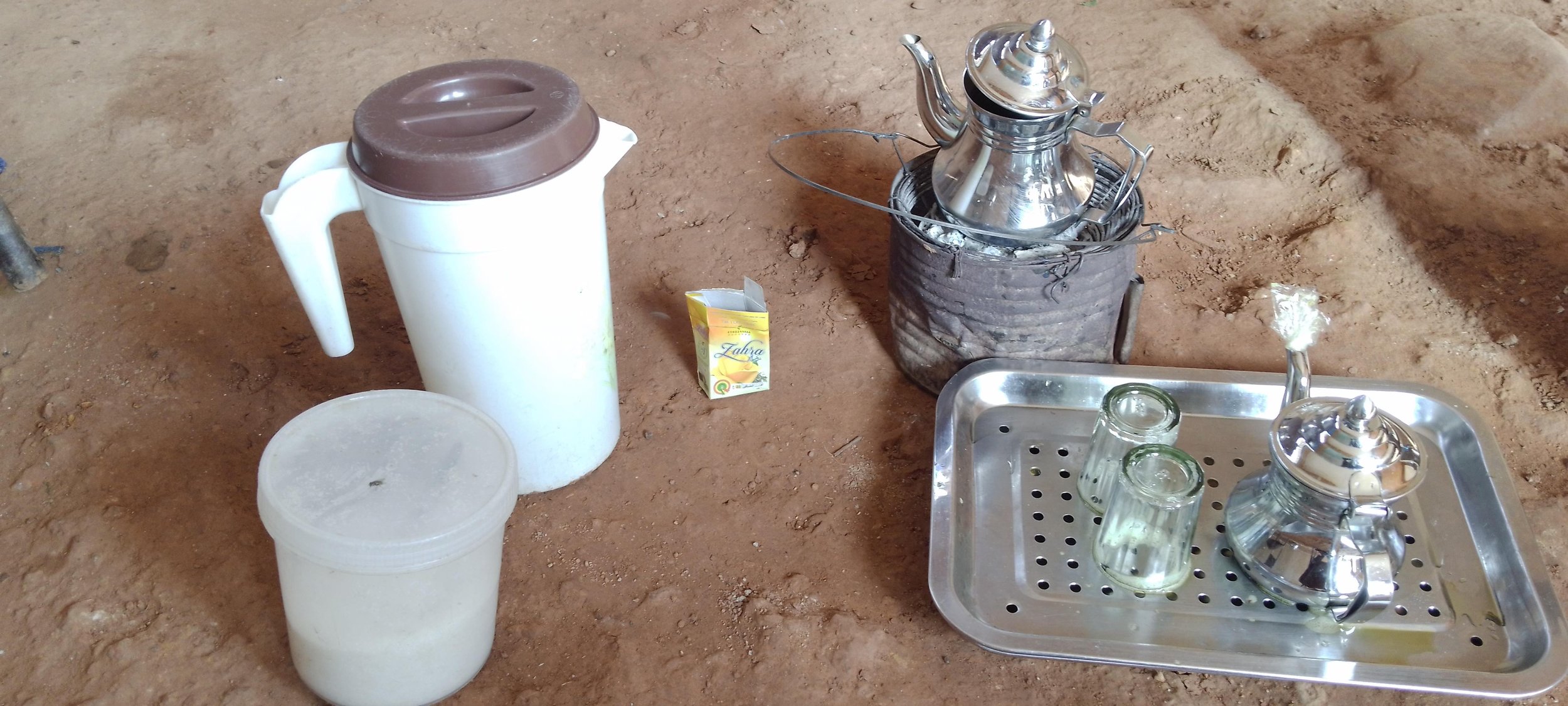 Tea makes discussions smoother in Mali.