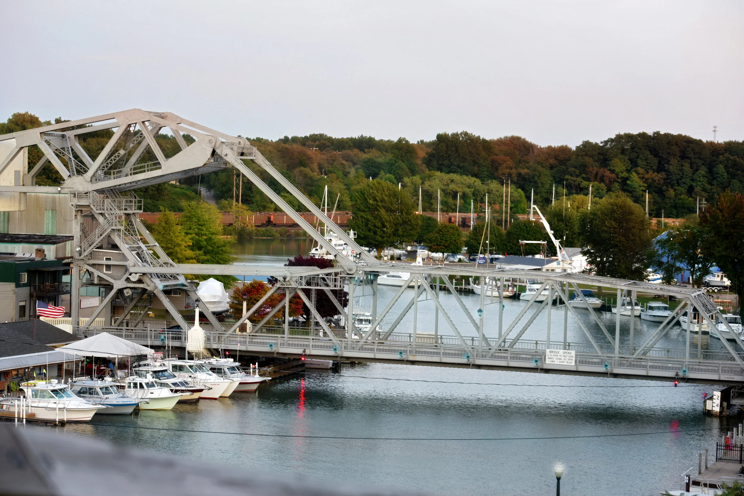 DSC_8267 riverbend.jpg