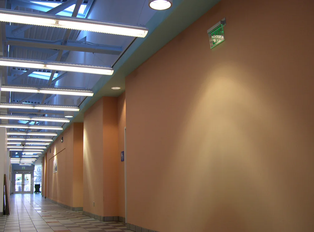 Los Angeles Department of Water & Power Customer Service Field Services Building (Interior)