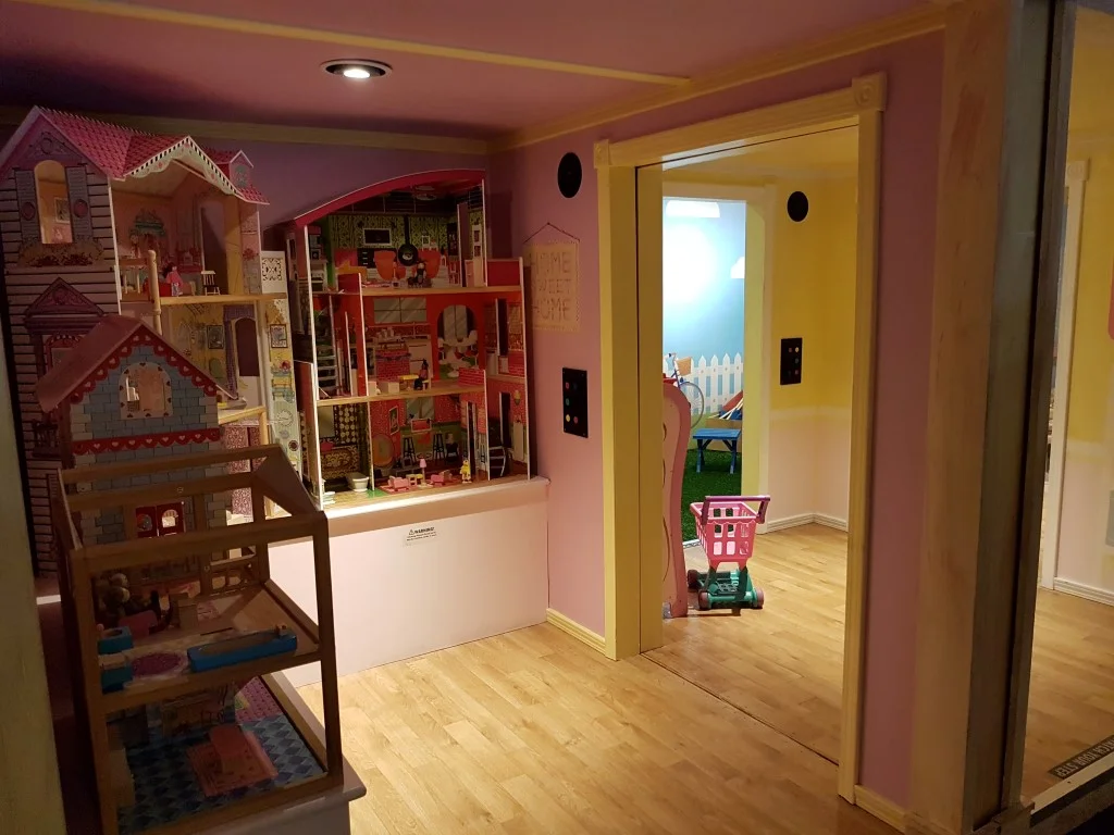 2nd floor Mezaninne 03.jpg
