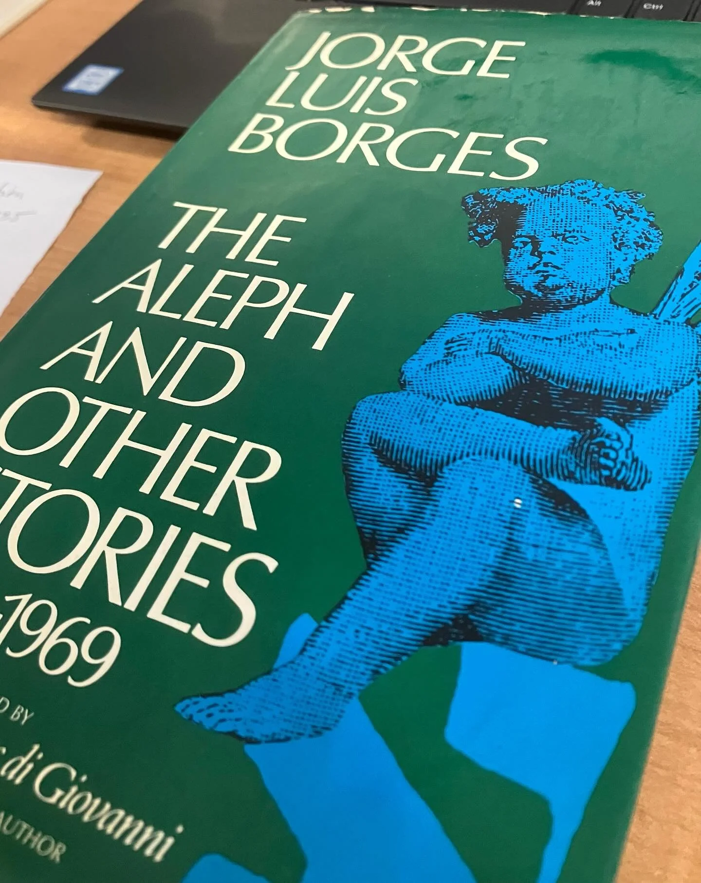 COLLECTORS CORNER FEATURE OF THE WEEK: First edition Borges! Includes Borges&rsquo; best known short story, The Aleph, and is beautifully inscribed. Come check it out in the new Rose City Reads locked case 🔑✌️ Price: $74.95 

#borges #usedbookstore 