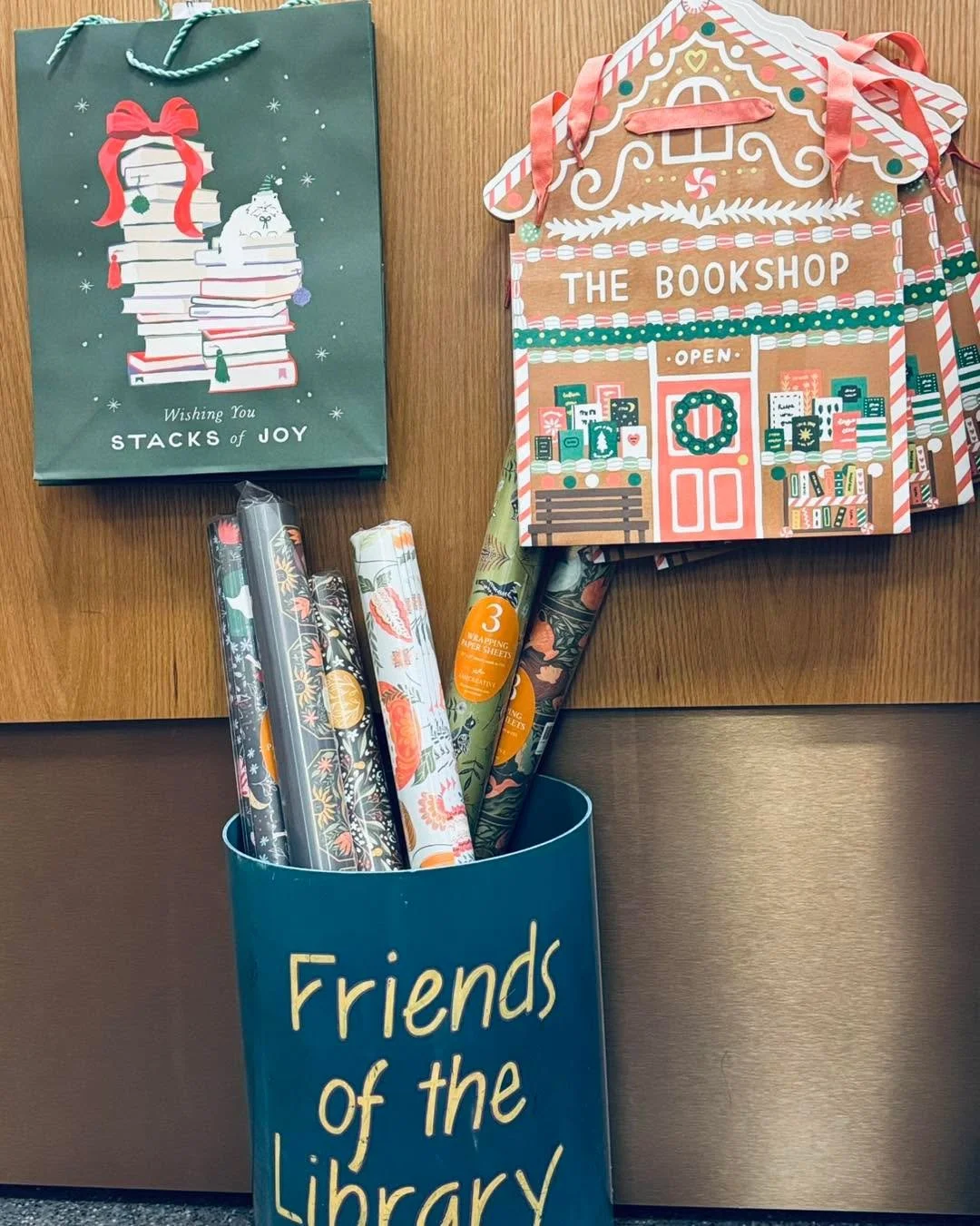 Don&rsquo;t miss out on these great gift items! Visit the Friends Library Store soon. Open Friday &amp; Saturday from Noon- 5PM. Our store is inside Central Library located @ 801 SW 10th Ave. 

#centrallibrary #friendsofthelibrary #portland #pdx #boo
