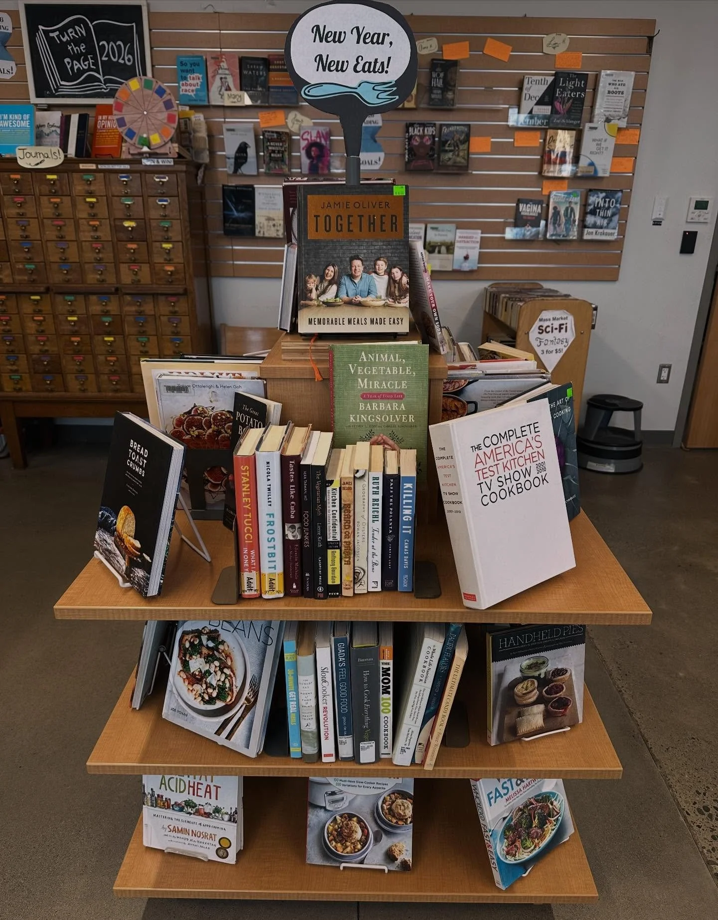 New Year, new Eats! Come check out our New cookbook display at Rose City Reads (221 NE 122ND AVE). 

#cookbooks #portland #pdxcooking #portlandcooking #rosecityreads
