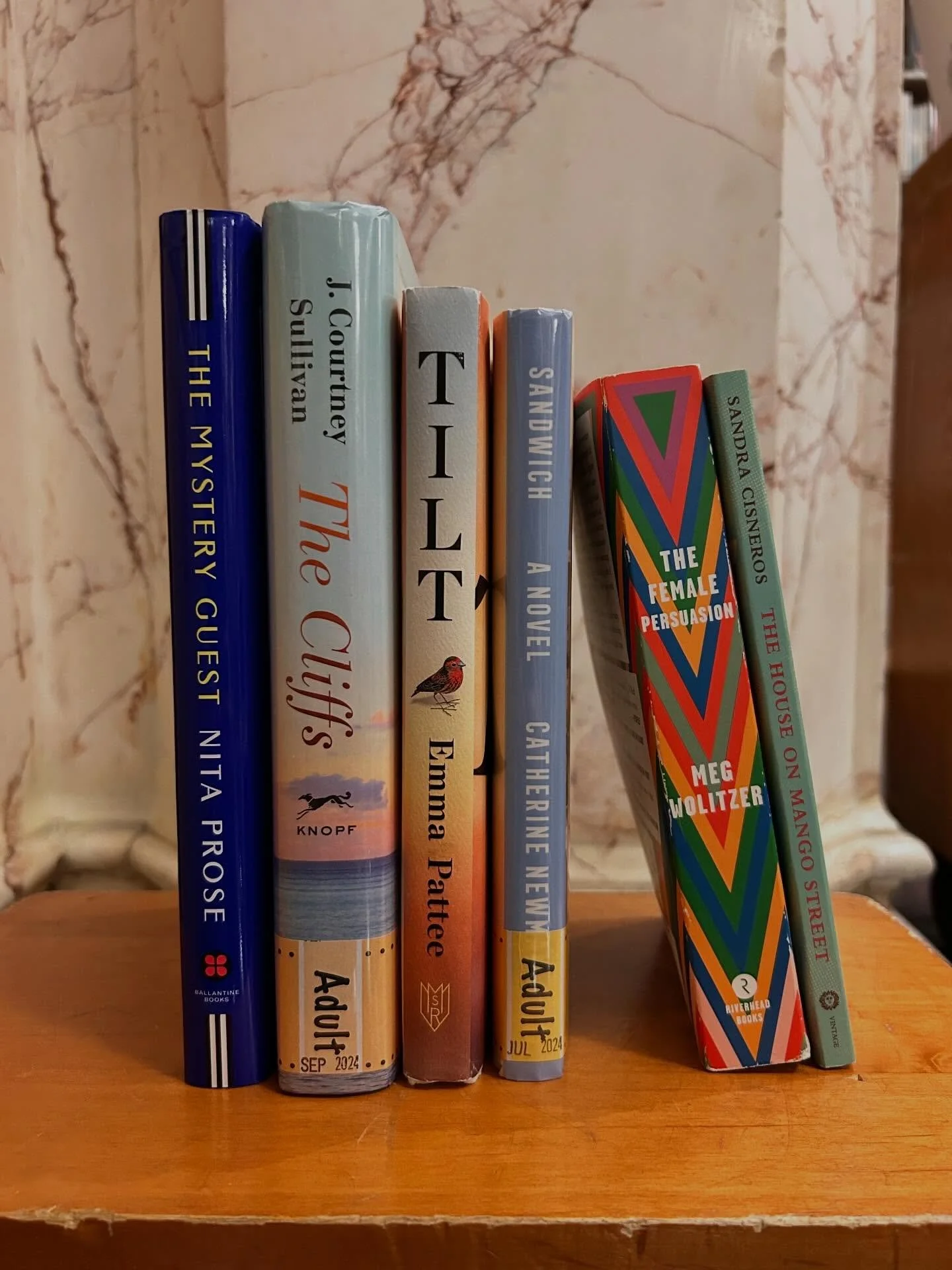 Blink and this stack will be gone 👀 Our shelves change constantly, and the best finds never last long. Stop by and claim your next great read 📚

#friendsofthelibrary #greatreads #bookfinds