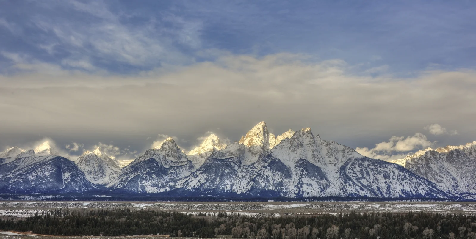 DSC_4945_6_7_8_9_tonemapped.jpg