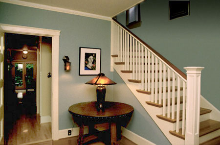 Paint colors for Craftsman style entry hall